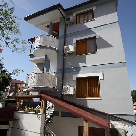 Hotel Alen Bar Tirana