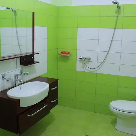 Alen Bar Hotel Tirana