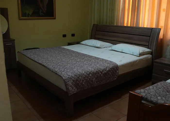 Alen Bar Hotell Tirana