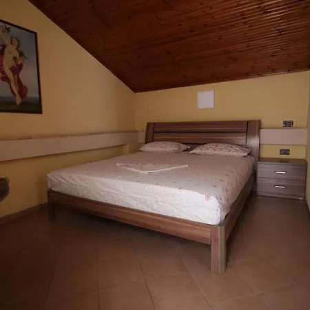 Hotel Alen Bar 3*