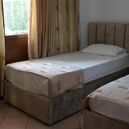 Alen Bar 3* Tirana