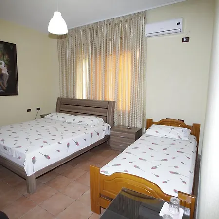 Alen Bar 3* Tirana