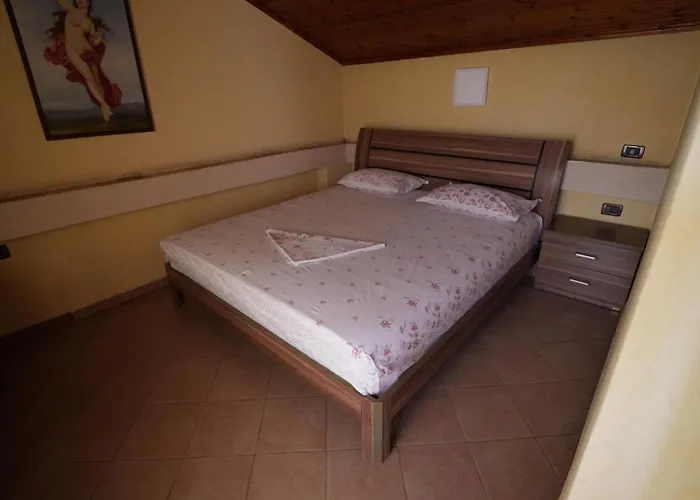 Alen Bar Hotel Tirana